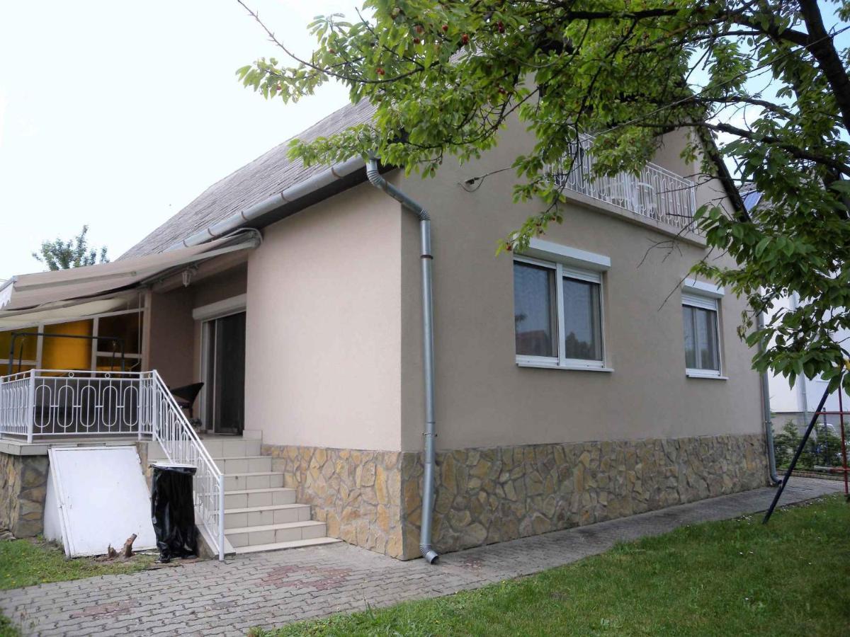 Holiday Home In Fonyod/Balaton 38001 ภายนอก รูปภาพ