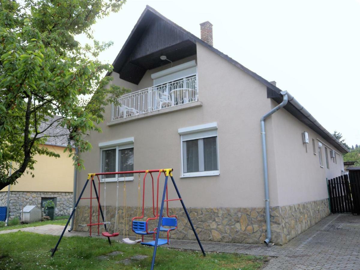 Holiday Home In Fonyod/Balaton 38001 ภายนอก รูปภาพ